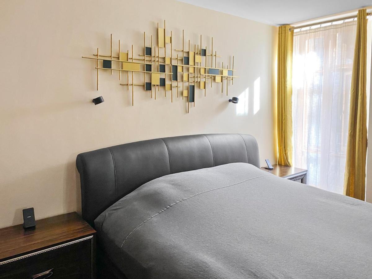Rare 1-Bed Church Converted Apartment In Лондон Екстериор снимка
